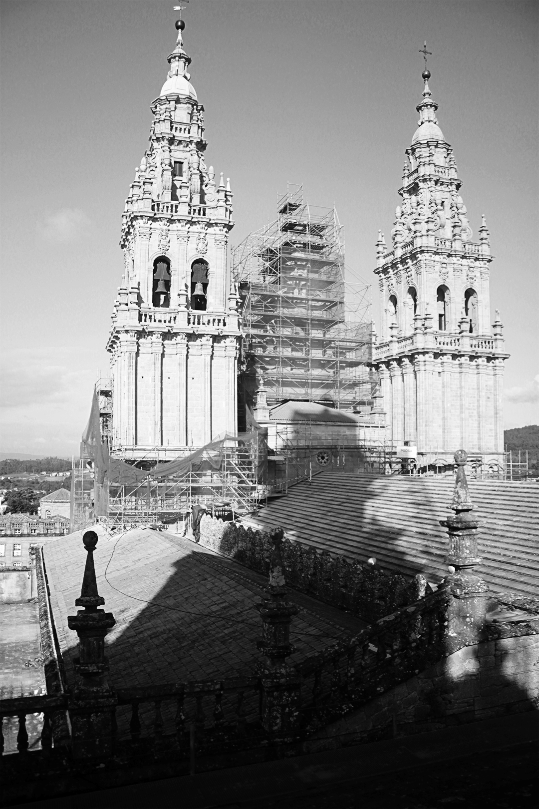santiago-compostela-cathedral-rooftop-towers